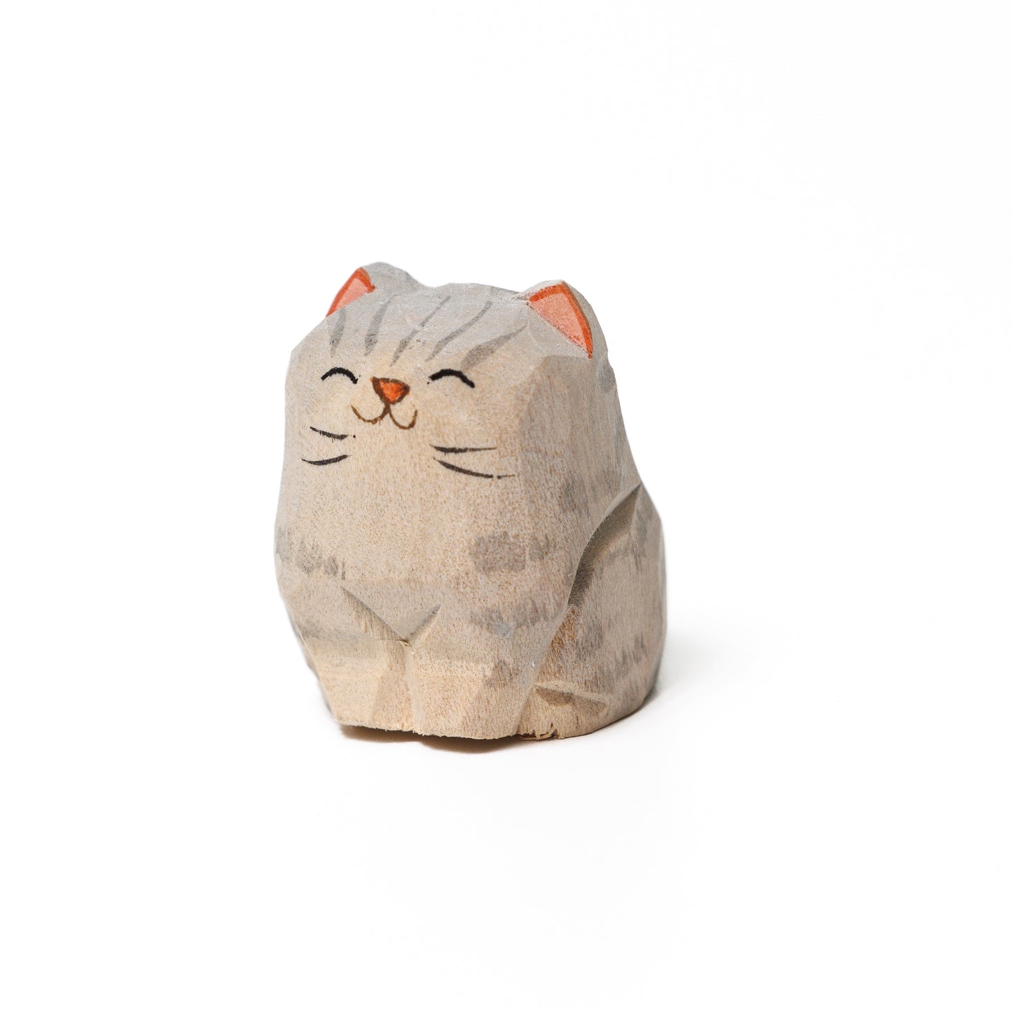 Islandoffer Bass Wooden Carving Silver Shadow British Shorthair