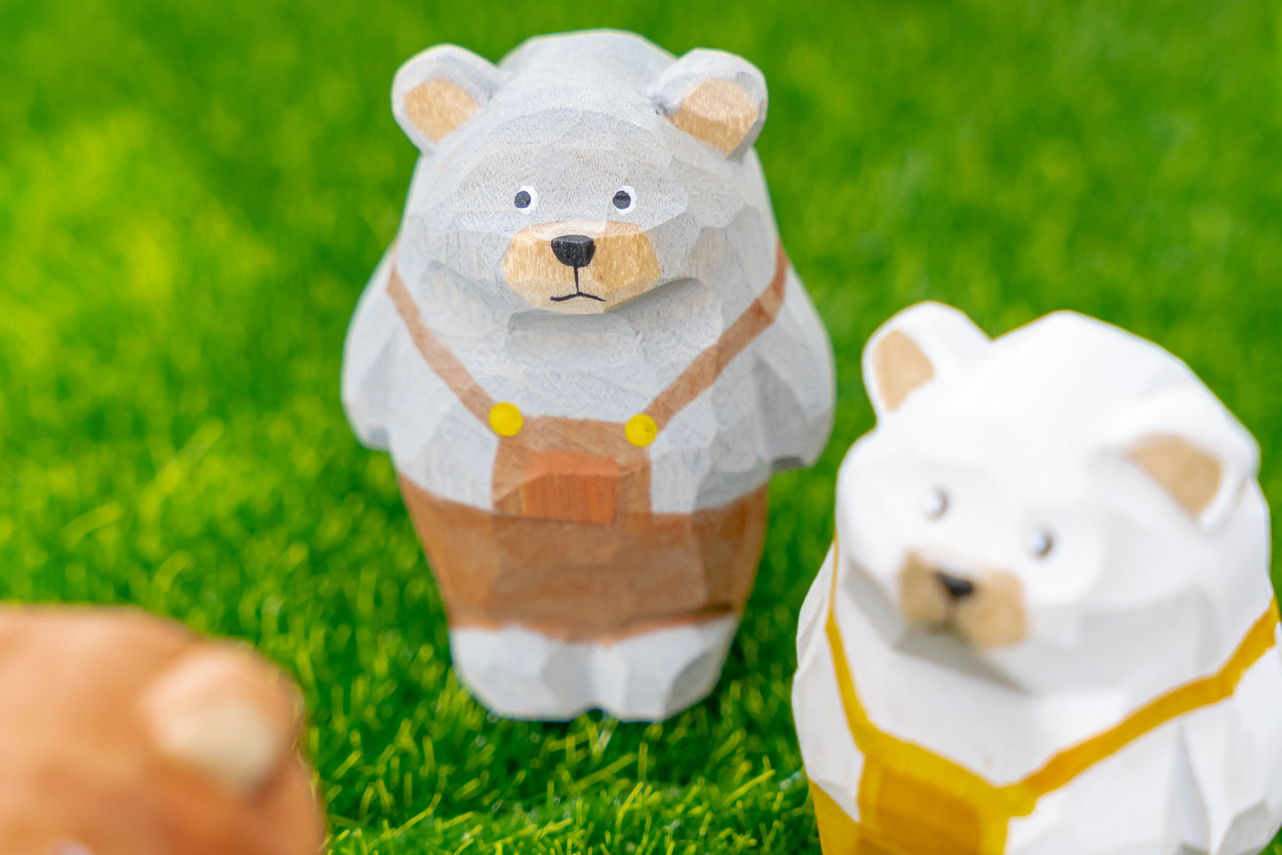 Islandoffer Birch Carved Worker's Pants Bear (Different Colour)